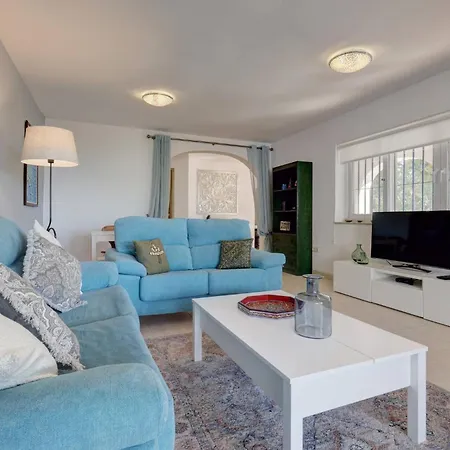 089 Andalusian Style 3 Bed With Office And Private Pool Villa Fuengirola
