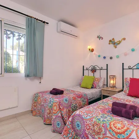 089 Andalusian Style 3 Bed With Office And Private Pool Villa Fuengirola