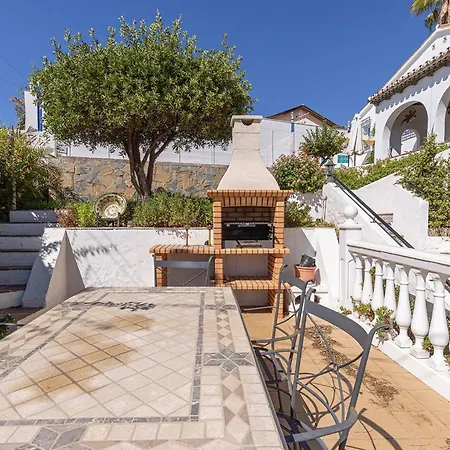 089 Andalusian Style 3 Bed With Office And Private Pool Villa Fuengirola